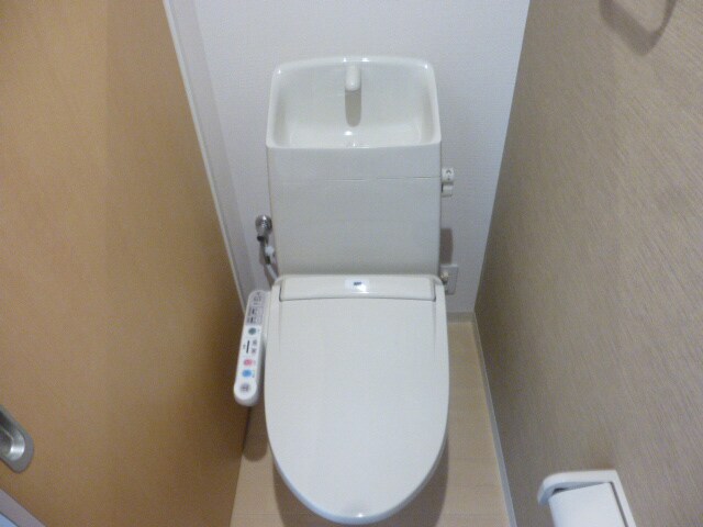 アイリスガーデンの物件内観写真