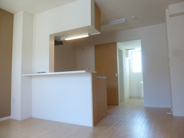 アイリスガーデンの物件内観写真