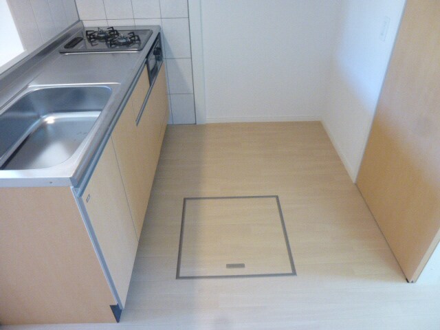 アイリスガーデンの物件内観写真