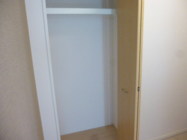 アイリスガーデンの物件内観写真