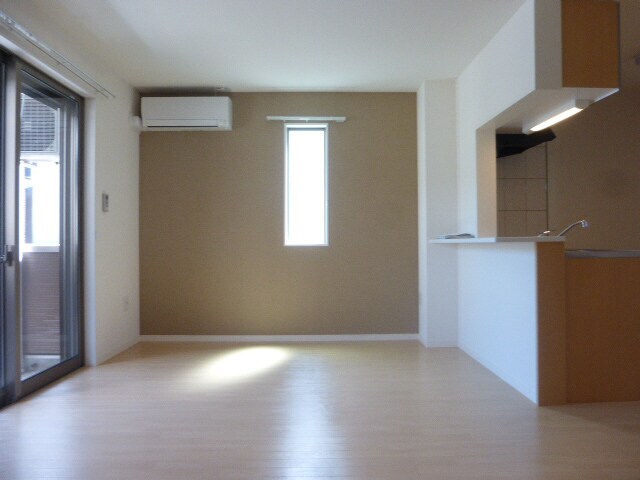 アイリスガーデンの物件内観写真