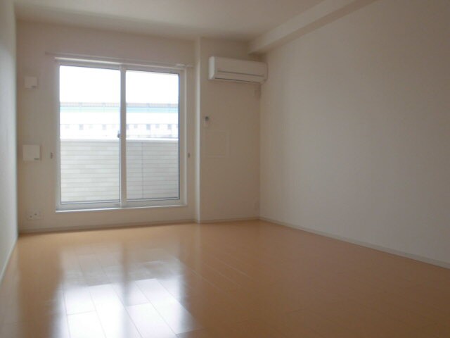 プラシード三宅の物件内観写真