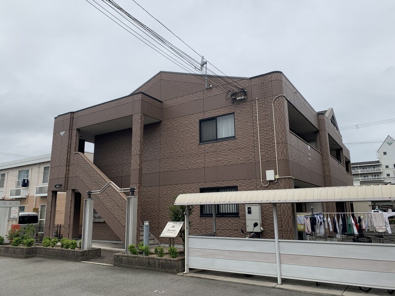 グランチェスタの物件外観写真