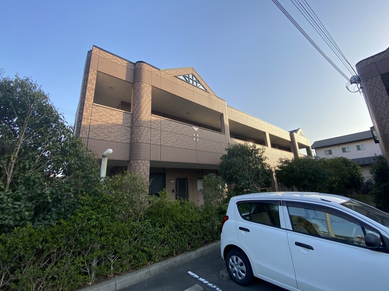 グラッチェⅠ番館の物件外観写真