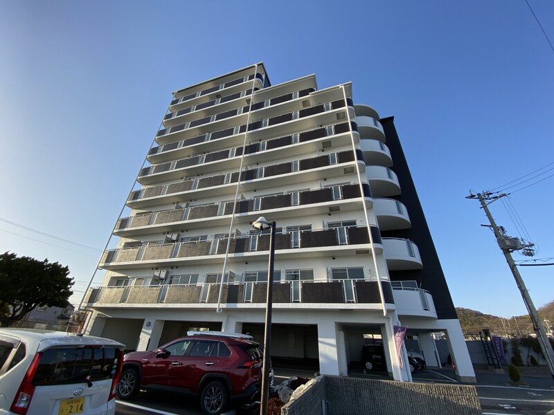 ラフェスタ大塩の物件外観写真