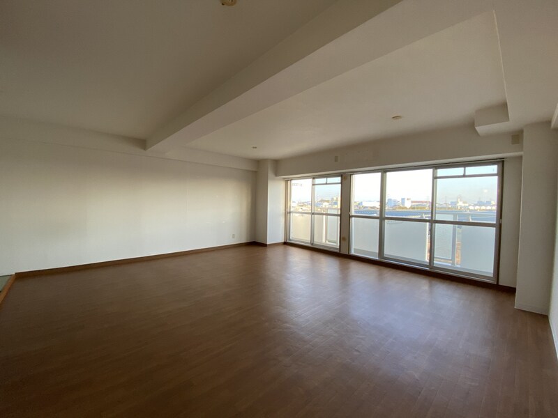 ラフェスタ大塩の物件内観写真