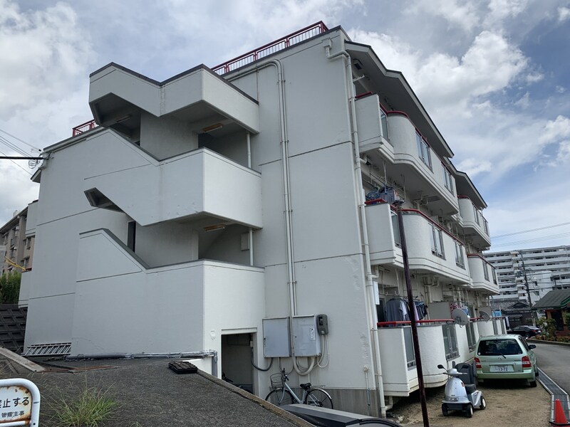 マンションまるかの物件外観写真