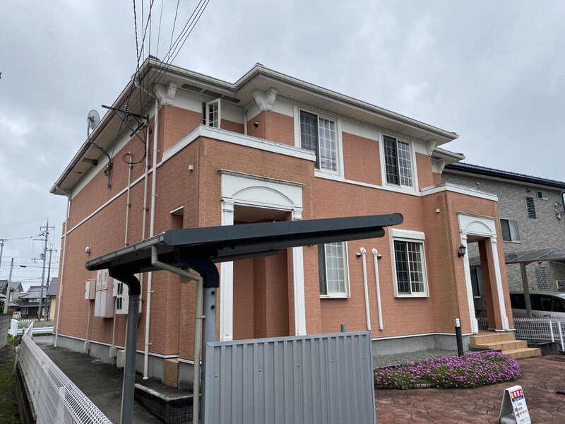 リバーサイドビラの物件外観写真