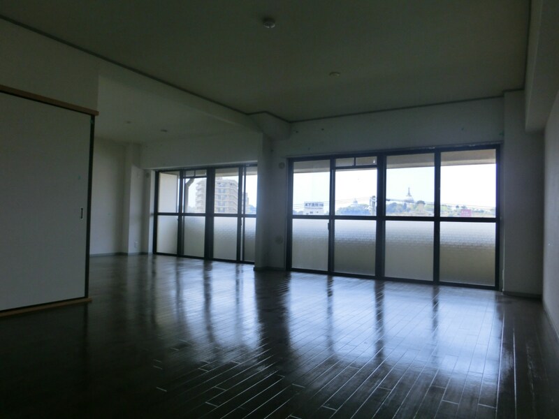 ロイヤルステイツ東辻井の物件内観写真