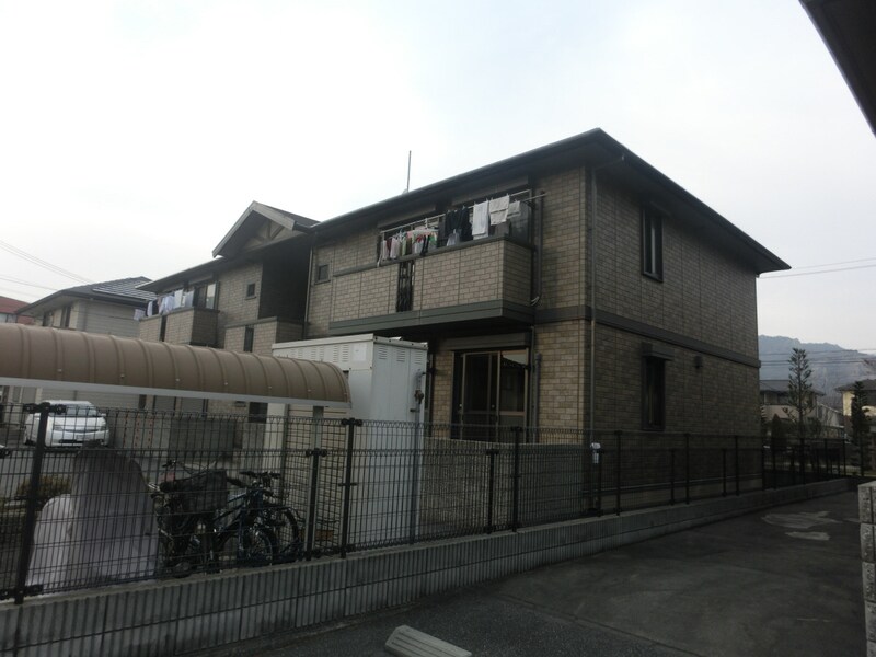 ハッピーロード佐土の物件外観写真