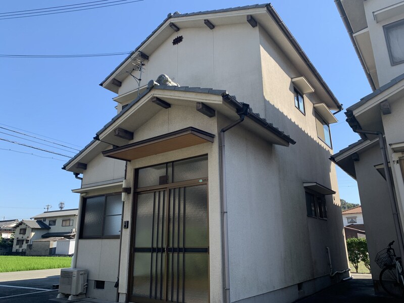 循環器戸建ての物件外観写真