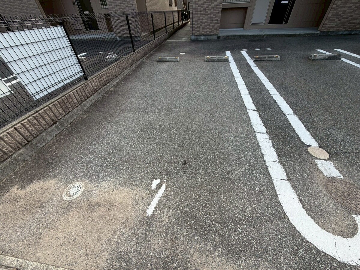 アンプルールの物件外観写真