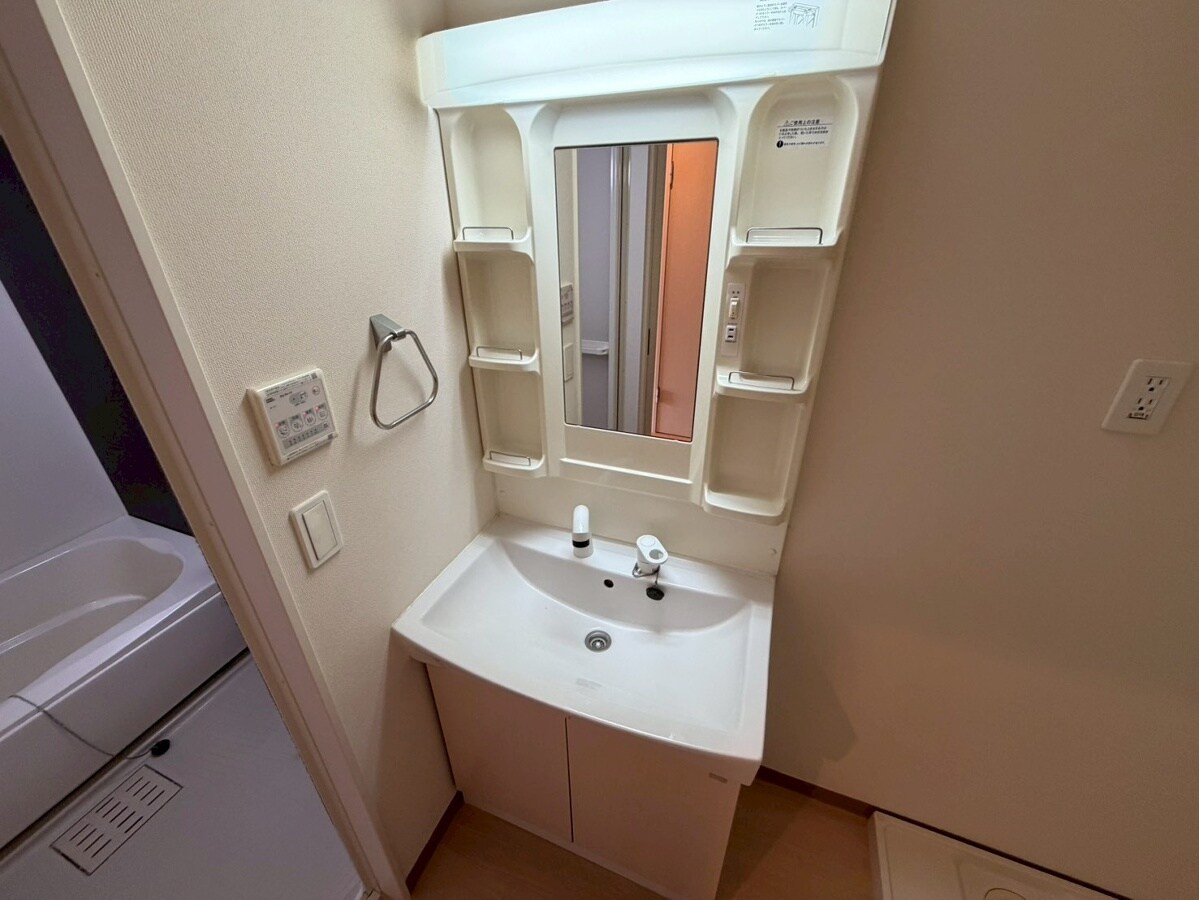 アンプルールの物件内観写真