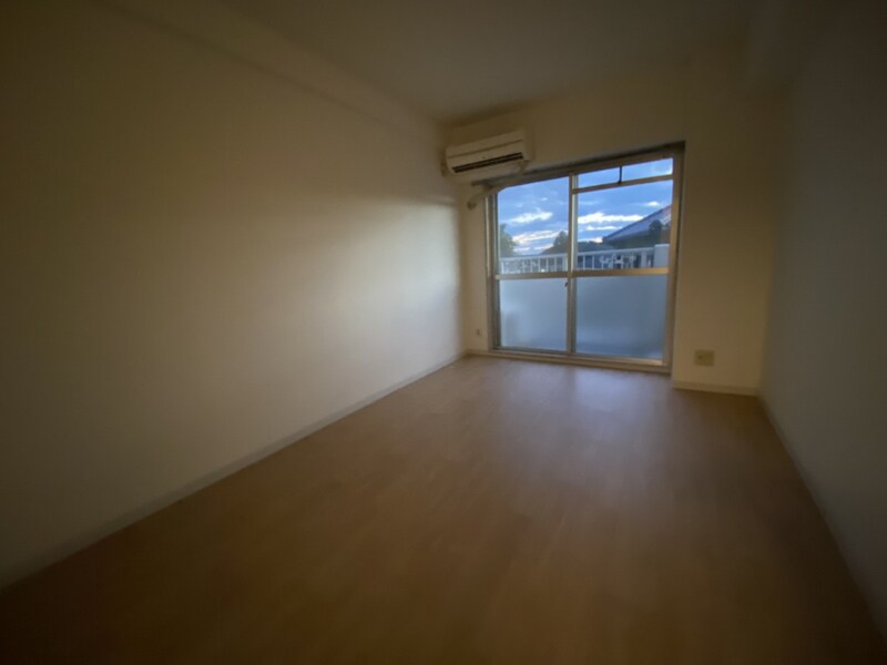 ロイヤルヒルズ北平野の物件内観写真