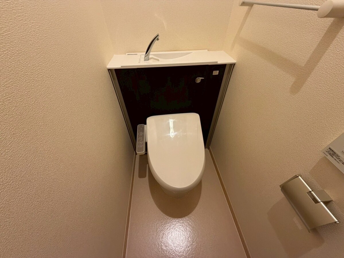 エレガンスリングの物件内観写真