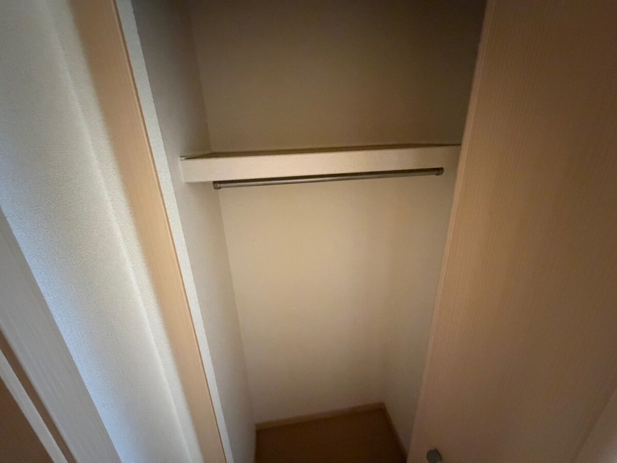 エレガンスリングの物件内観写真