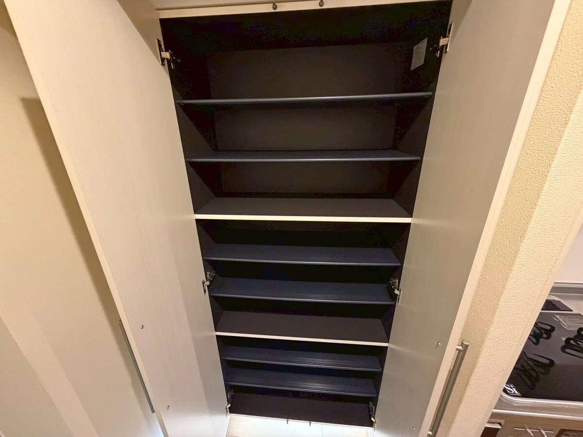 エレガンスリングの物件内観写真