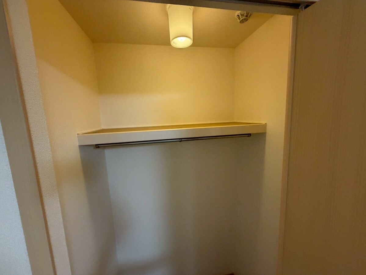 エレガンスリングの物件内観写真