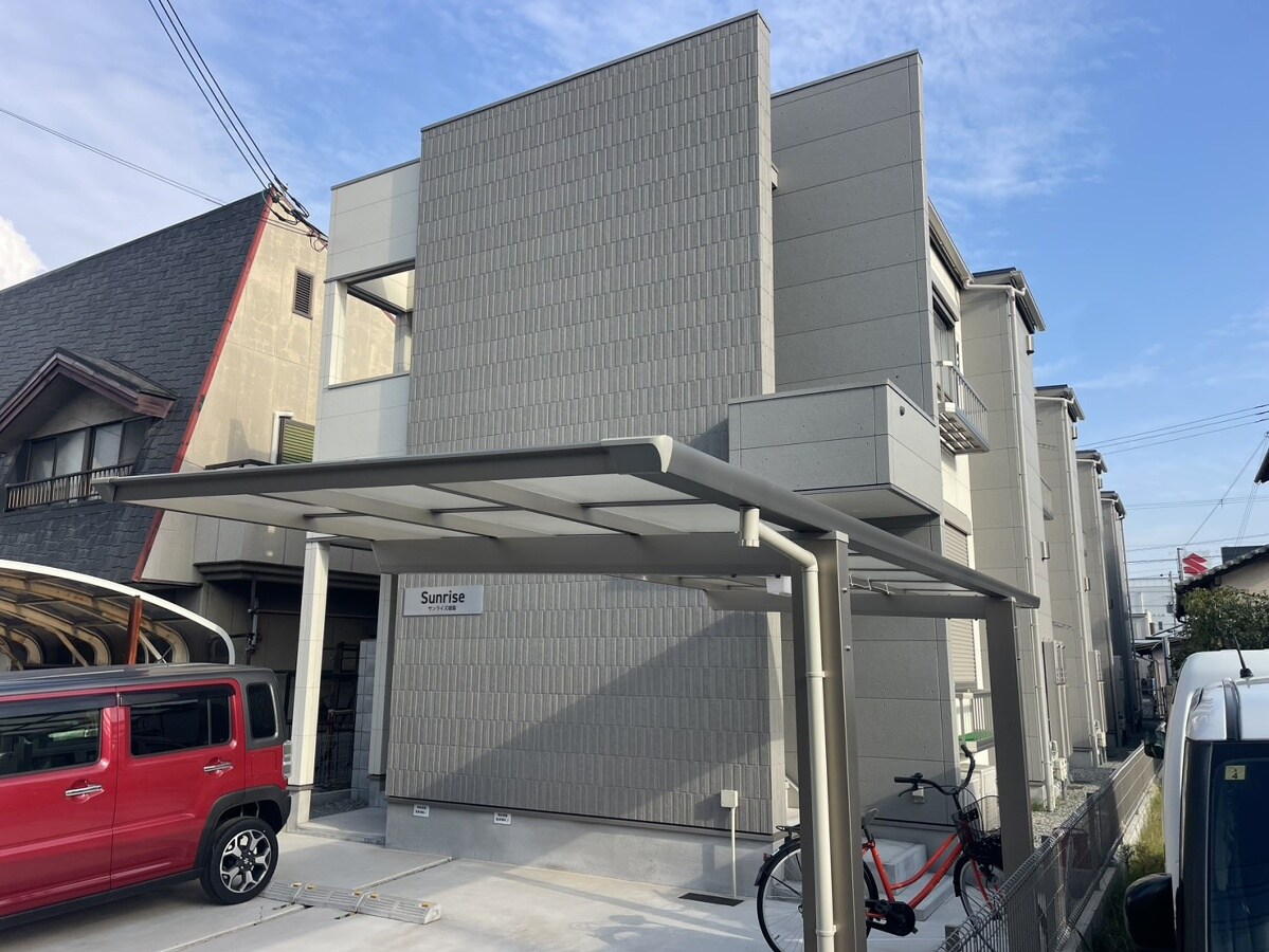 Sunrise姫路の物件外観写真