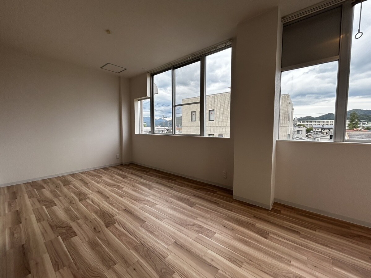 エイトビル福崎の物件内観写真