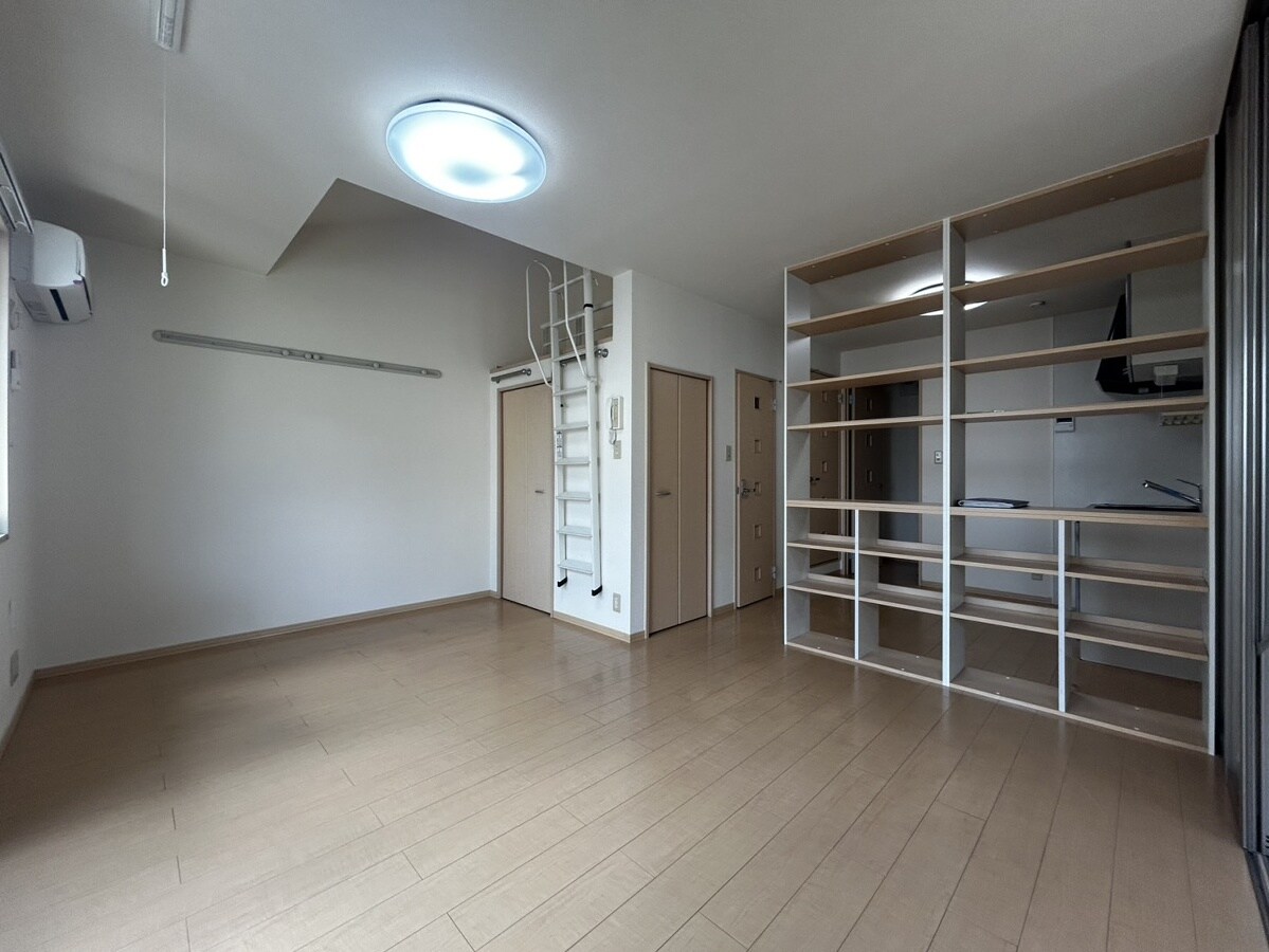 リビングタウン古坂弐番館の物件内観写真