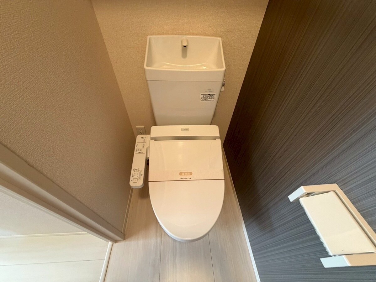 フォーリーフ・ヴィラの物件内観写真