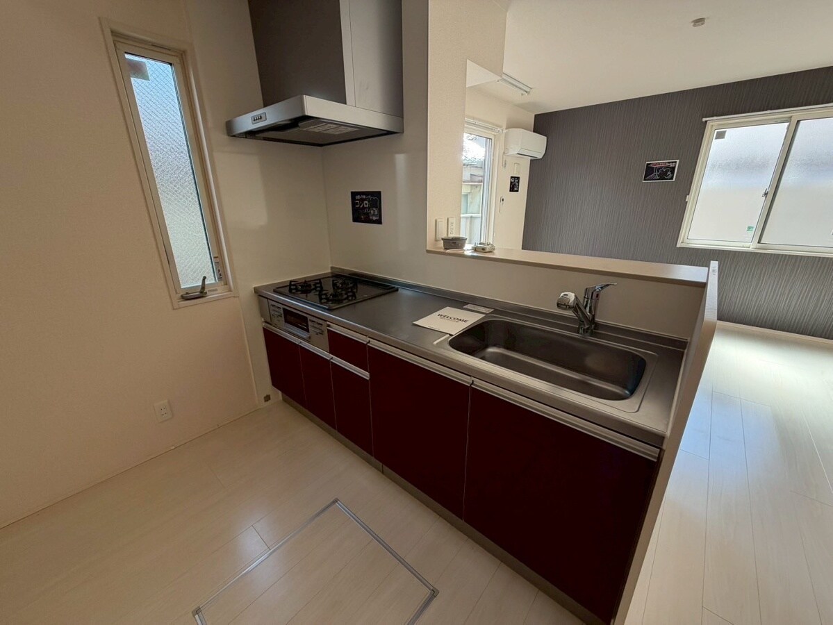 フォーリーフ・ヴィラの物件内観写真