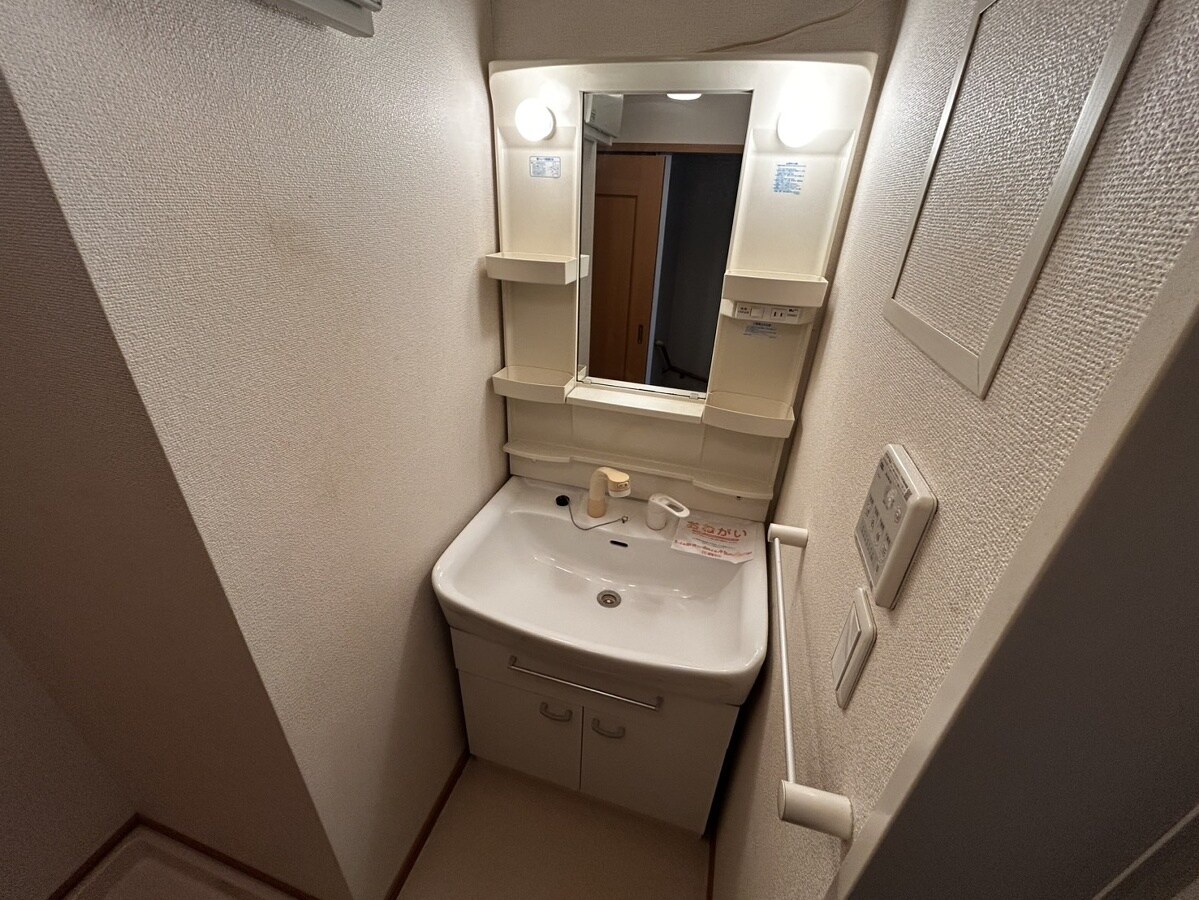 アンソレイエ・Sの物件内観写真