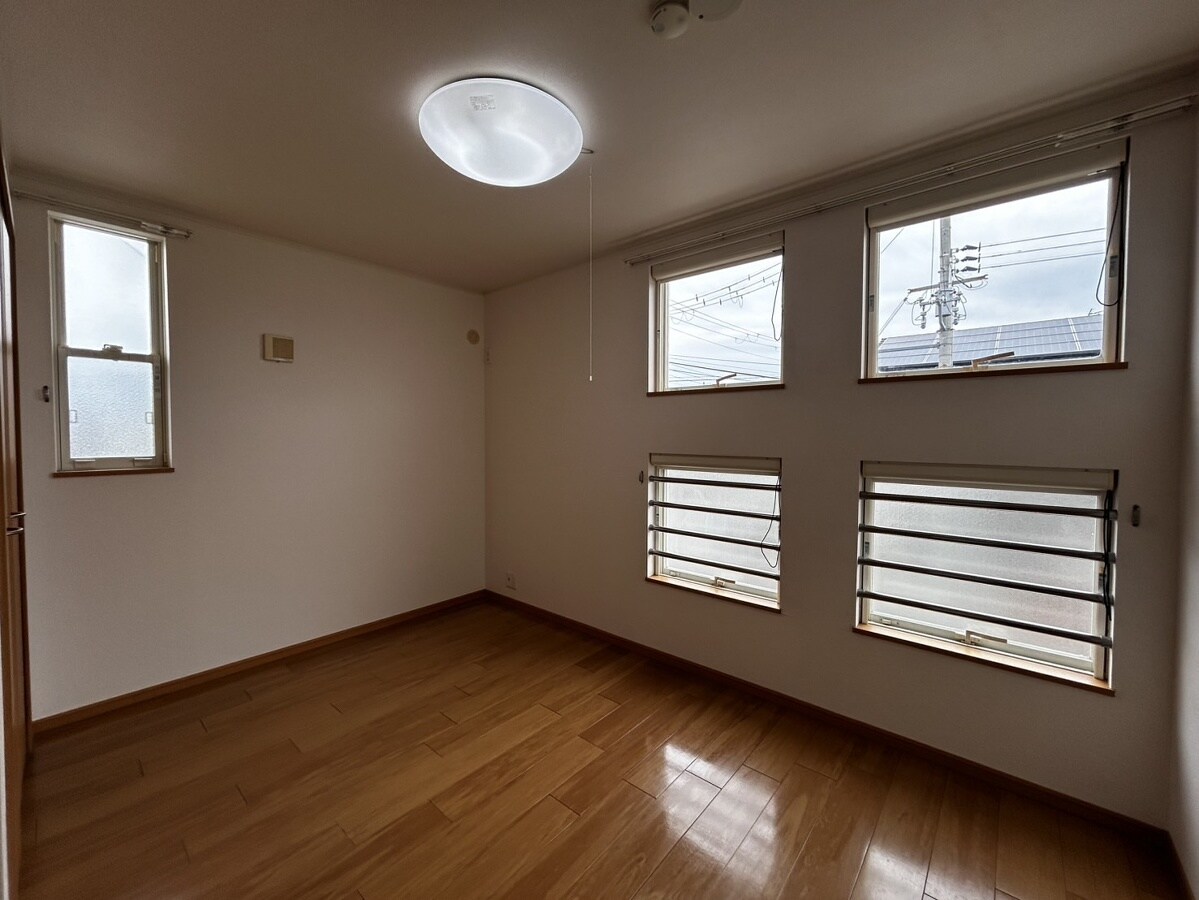 アンソレイエ・Sの物件内観写真