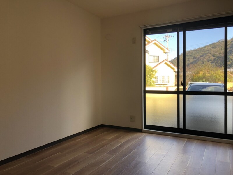 ディアス坂越の物件内観写真