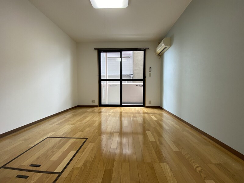 ネオクオーツ幸 弐番館の物件内観写真