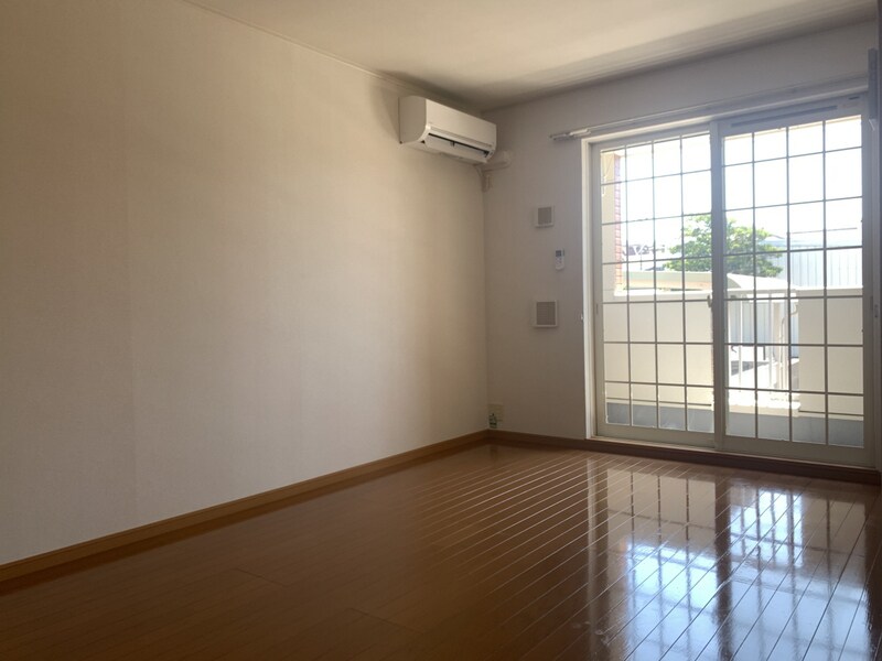 エレガンス・ヴィラAの物件内観写真