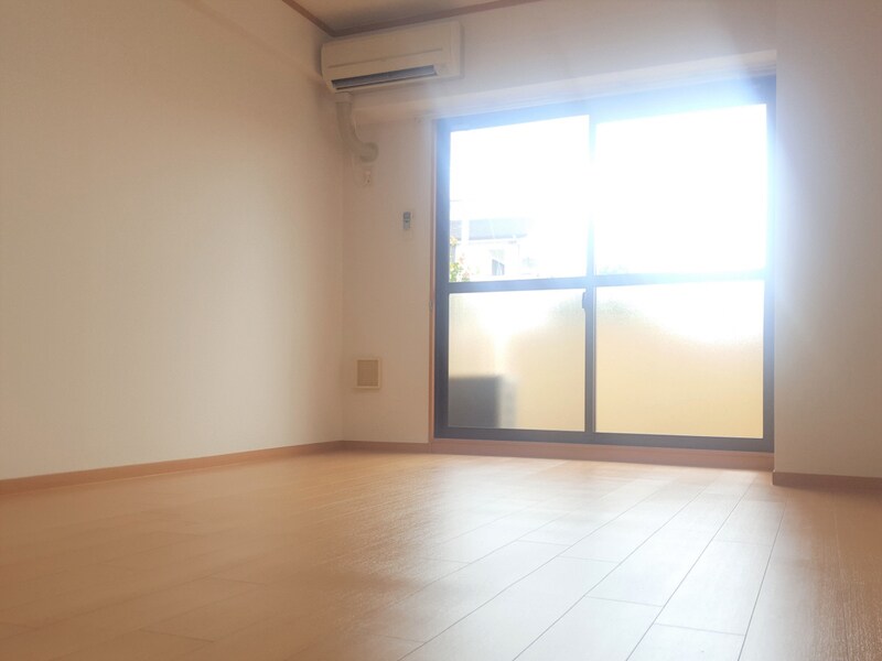 ジュネス・アビタシオンの物件内観写真