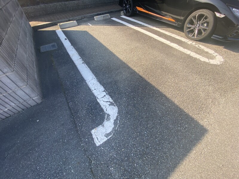 エムカーサの物件外観写真