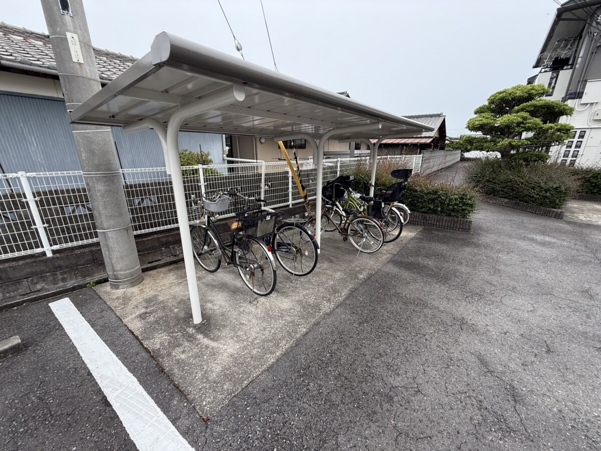 メゾン・カトルズ A棟の物件内観写真