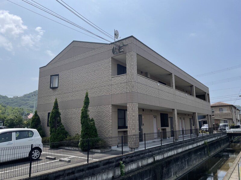 ルミナスコートの物件外観写真