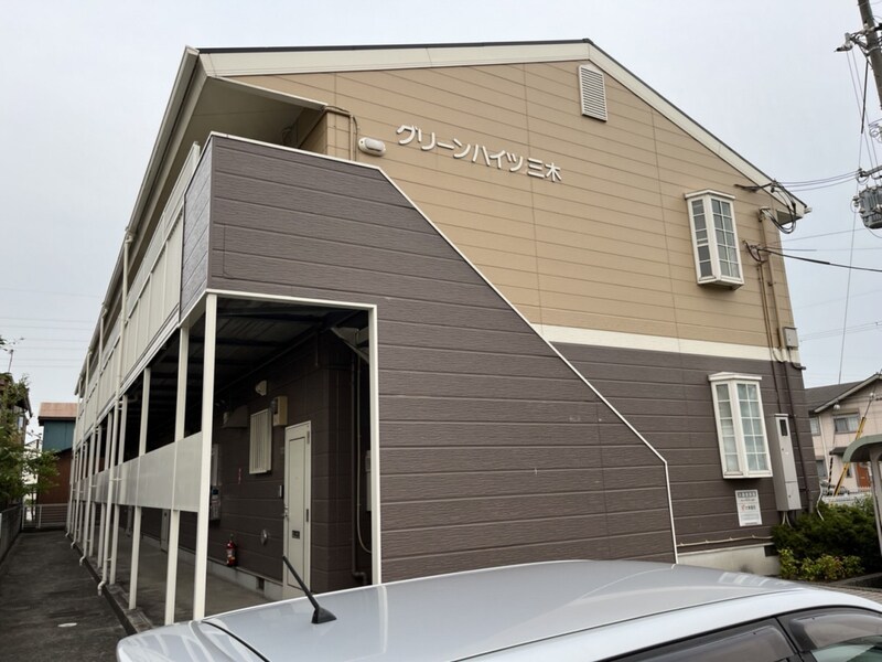 グリーンハイツ三木の物件外観写真