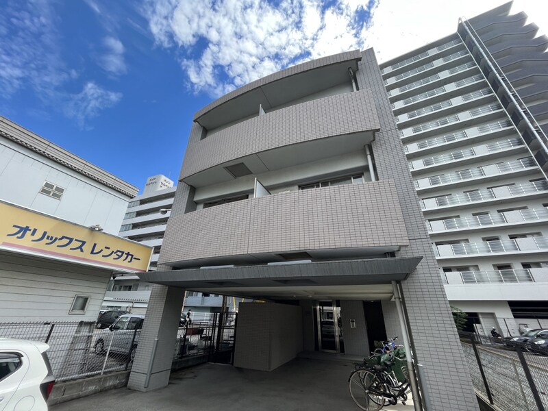 アルジャントゥールの物件外観写真