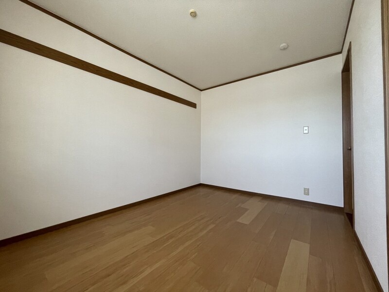 クレストヨコセキの物件内観写真