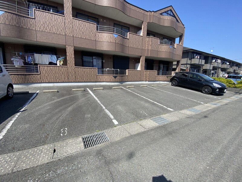 エレガンティ・Mの物件外観写真