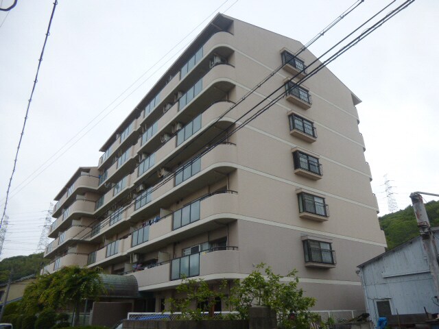 ユニライフ姫路白浜の宮の物件外観写真