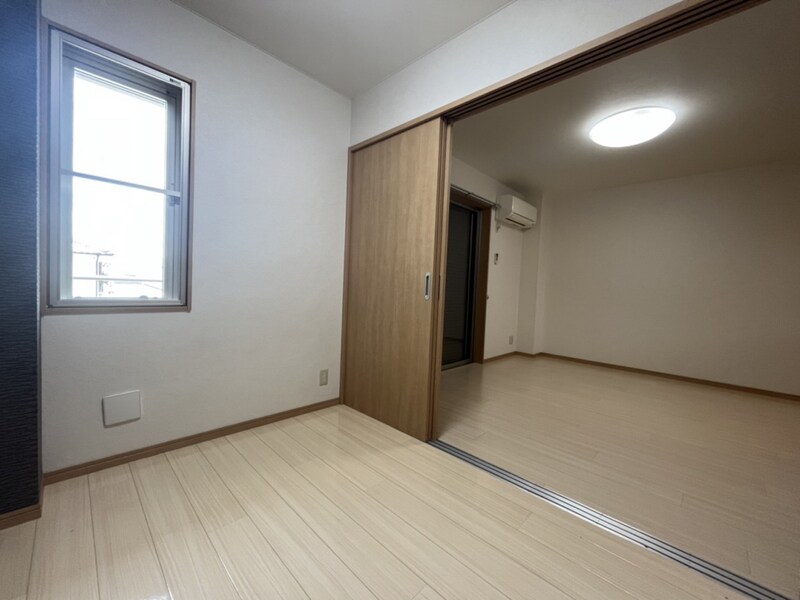 ローレルコート宮西の物件内観写真