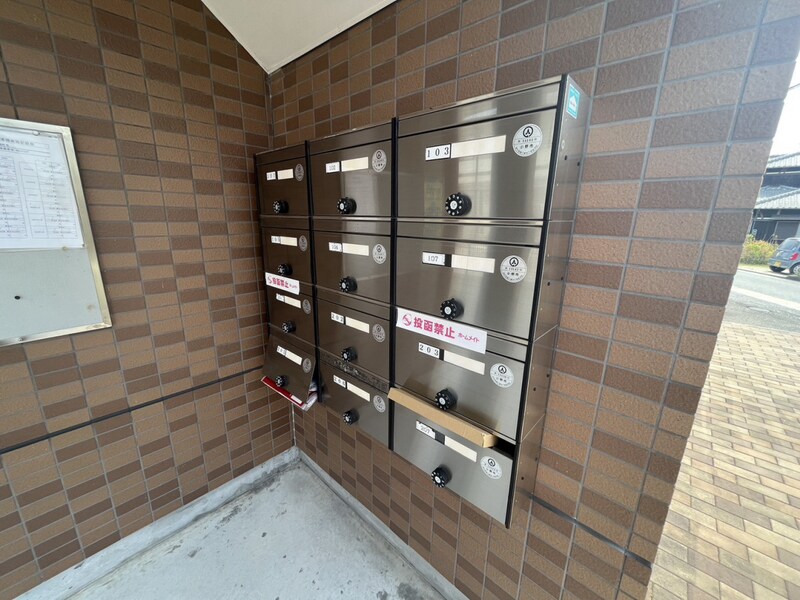 小野ロイヤルハイツの物件内観写真