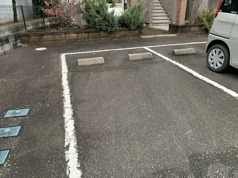 フォレストハウスの物件外観写真