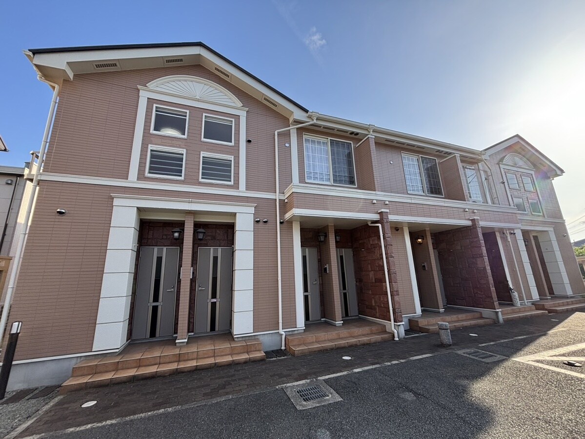 フローリアン・Fの物件外観写真