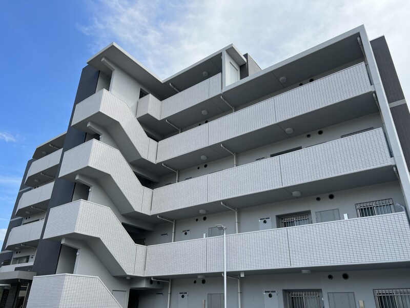 エスペーロ新在家の物件外観写真