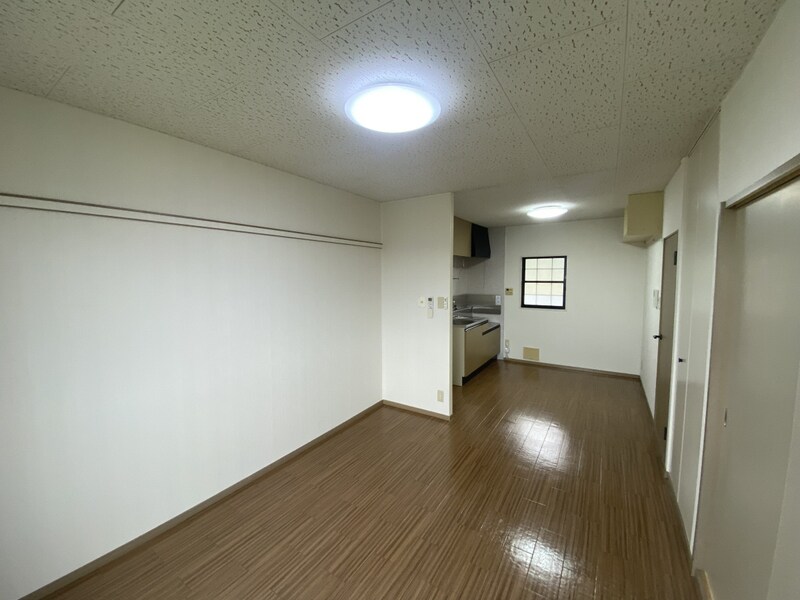 ハッピーバード市川の物件内観写真