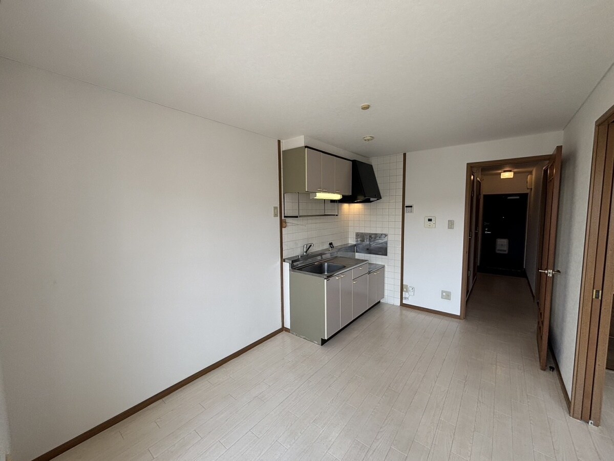 バレンシア下太田 B棟の物件内観写真