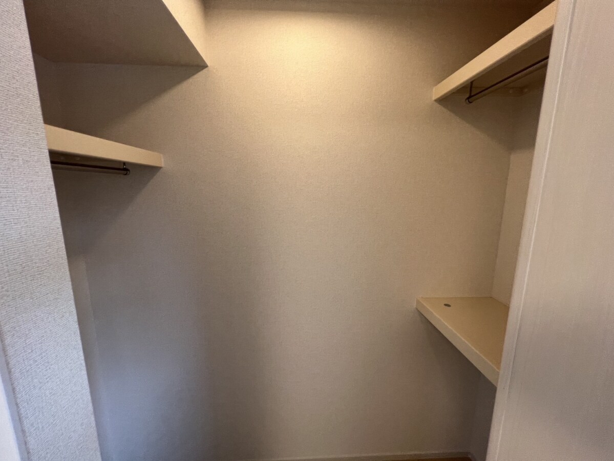 ハウオリエカヒの物件内観写真