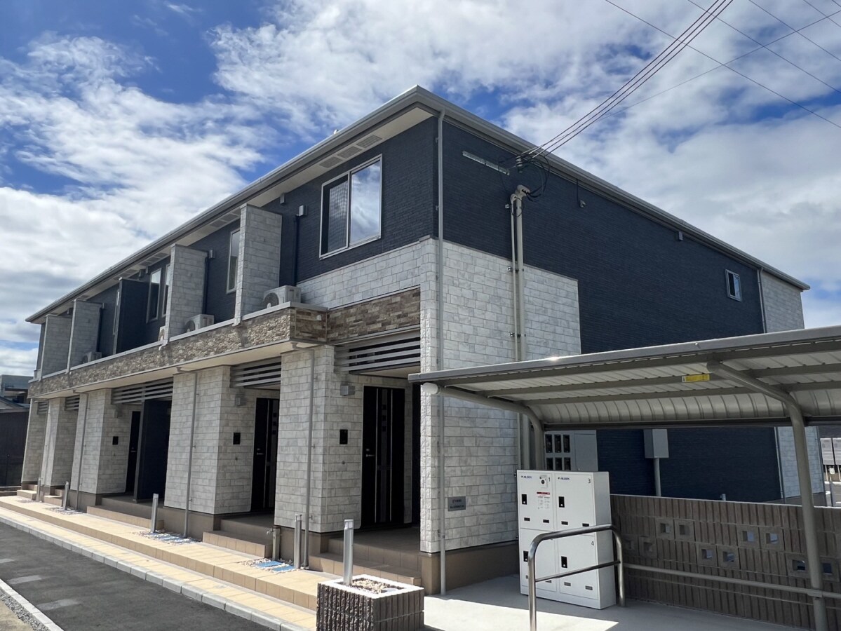 フロレゾンⅠの物件外観写真